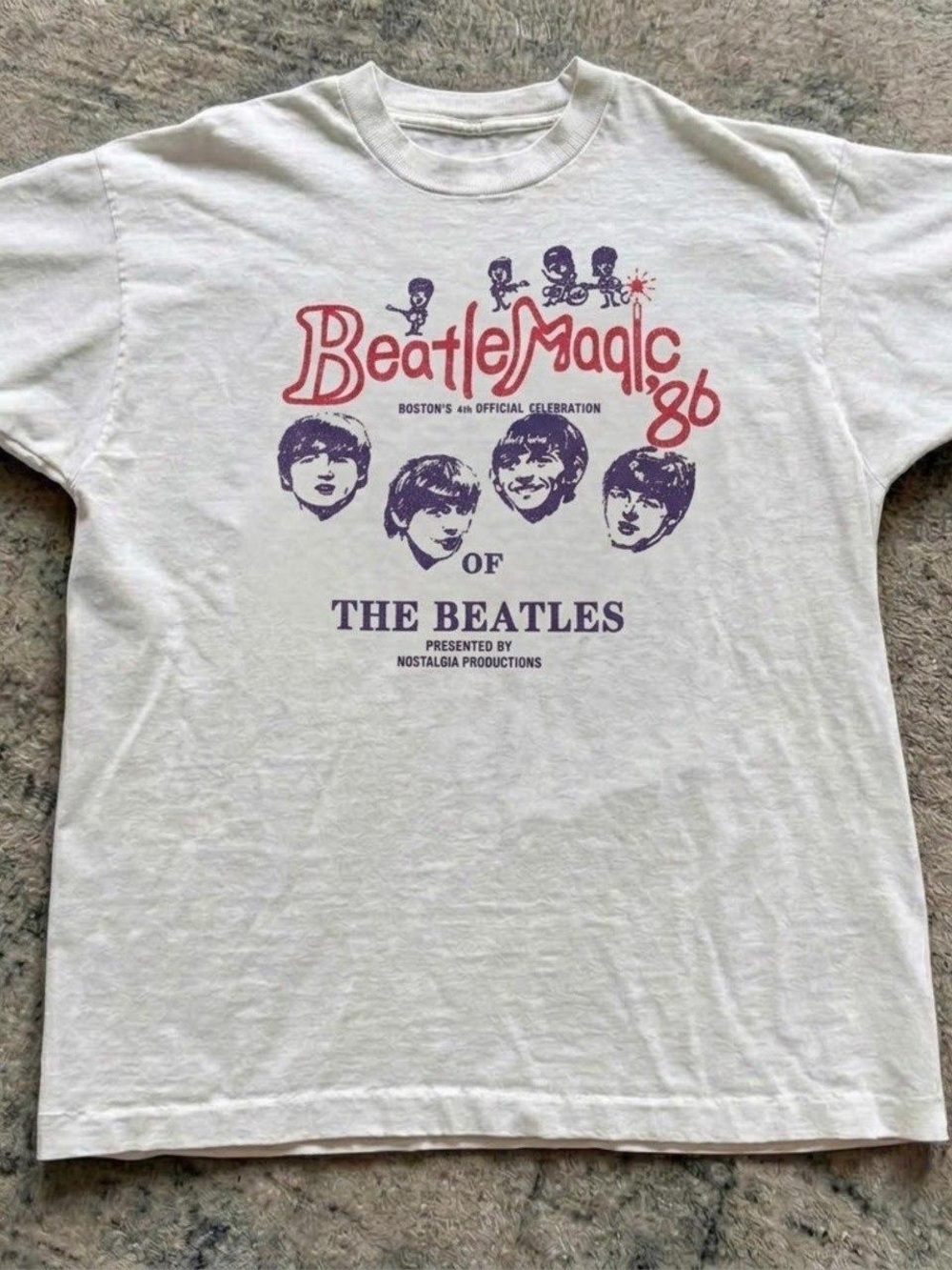 Gildan White Beatles 'BeatleMagic '86' Graphic T-Shirt with Red & Purple Print